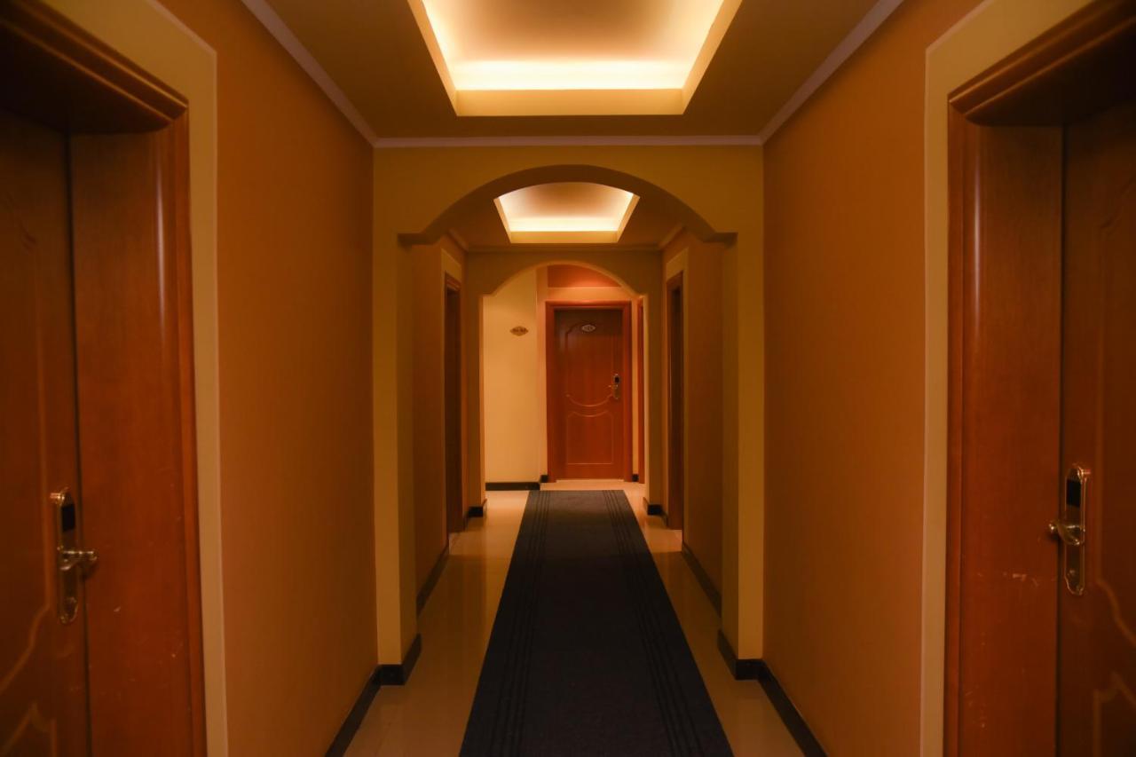 Imperial Hotel Ih Elbasan Exterior foto